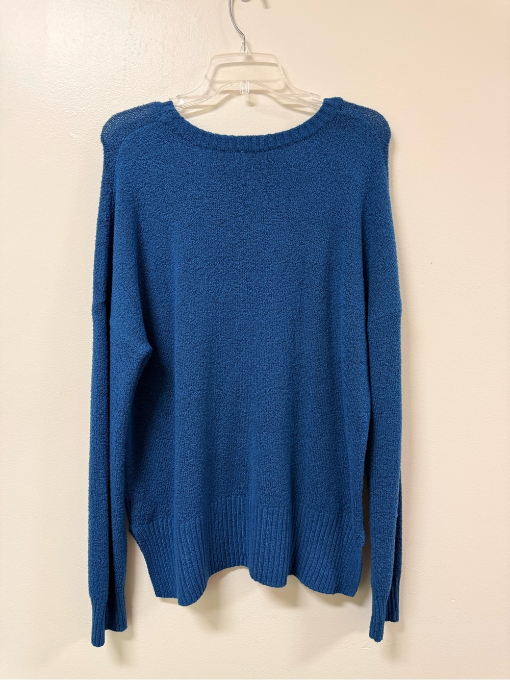 Cozy Blue Knit Crewneck Sweater - Picture 5 of 5